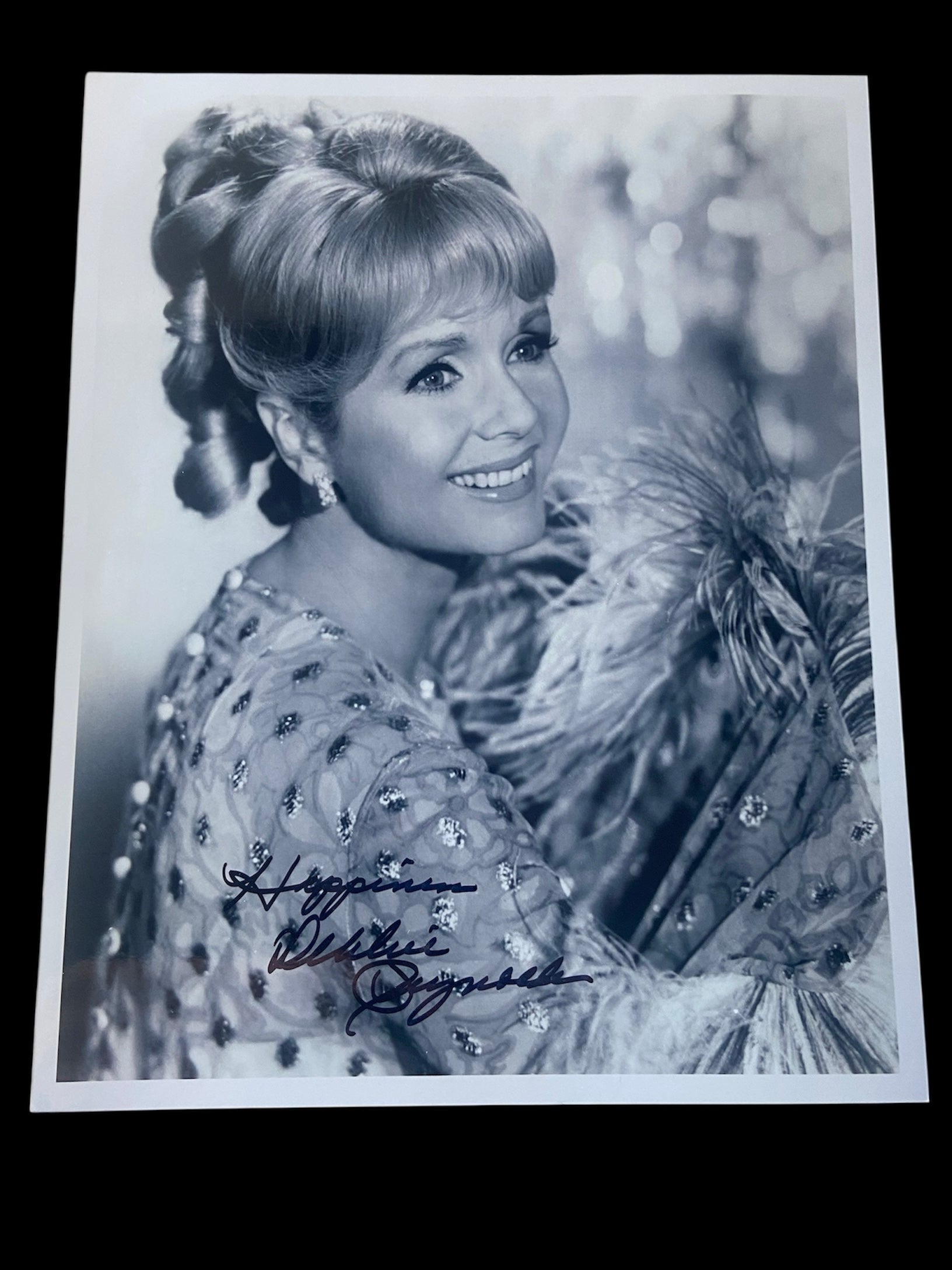 DEBBIE REYNOLDS SIGNED PUBLICITY 8X10