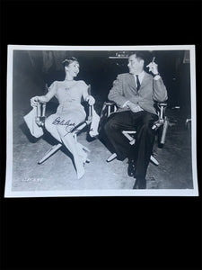 DEBBIE REYNOLDS SIGNED 8X10 PHOTO FROM IT STARTED WITH A KISS